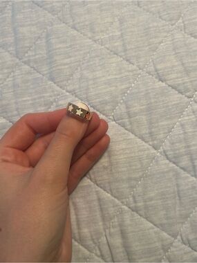 Altar'd State Silver Star Cutout Band Ring